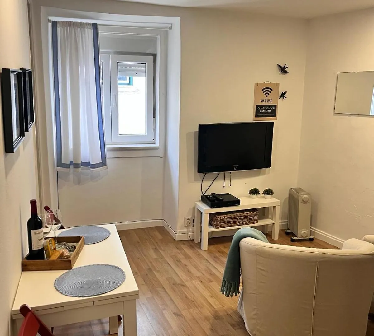 Апартаменты Casa Beco Do Castelo Лиссабон 0*,  Португалия